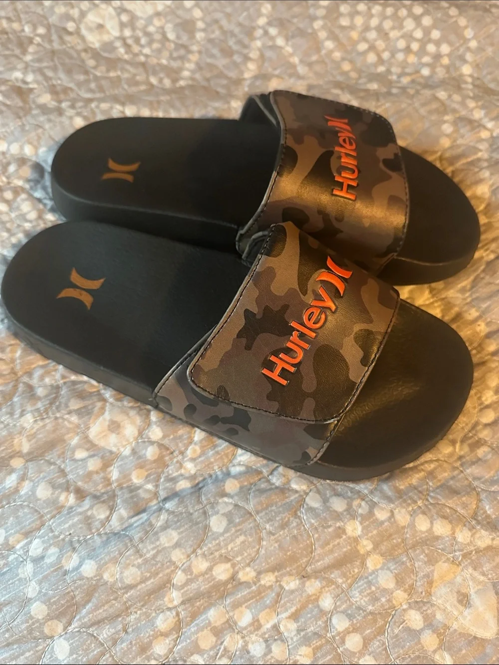 Hurley Kids' Camo Slide Sandals in Black, Brown and Orange Logo
